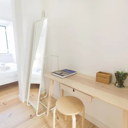 Santos N Bright Third Floor 아파트